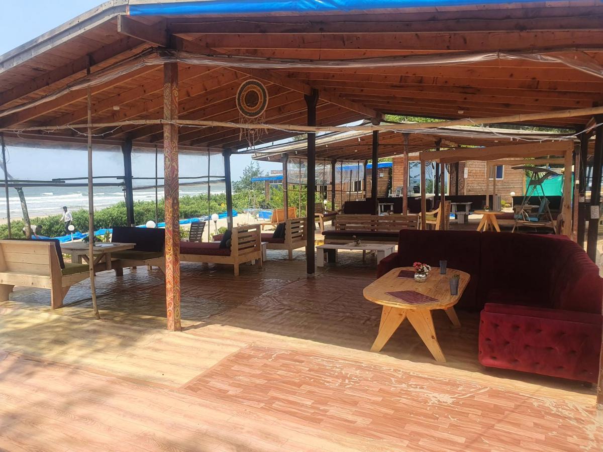 Love Temple Beach Resort Arambol Eksteriør bilde