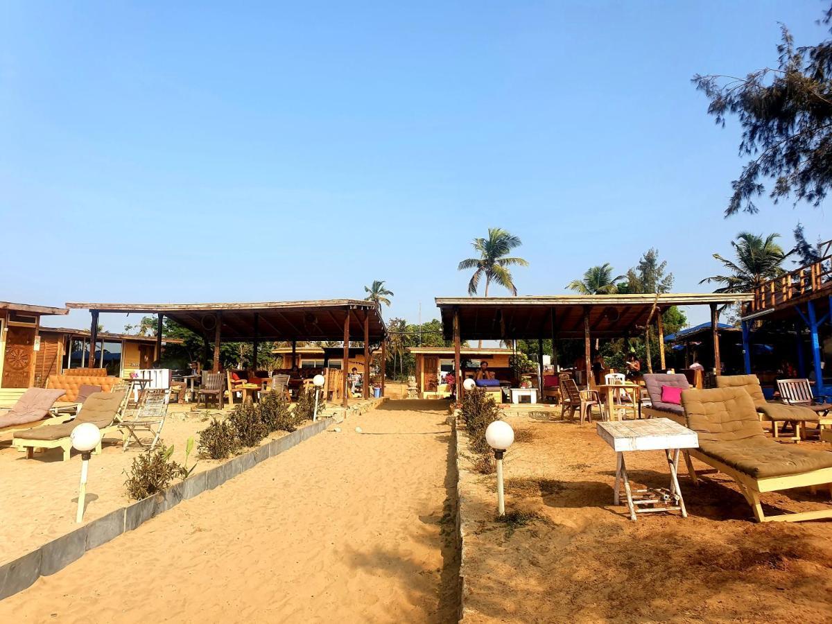 Love Temple Beach Resort Arambol Eksteriør bilde