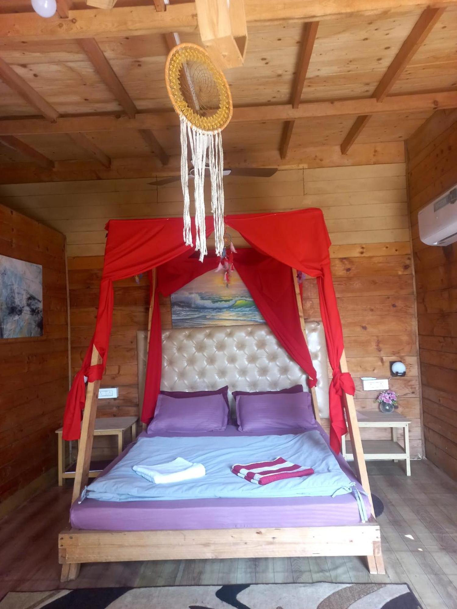 Love Temple Beach Resort Arambol Eksteriør bilde